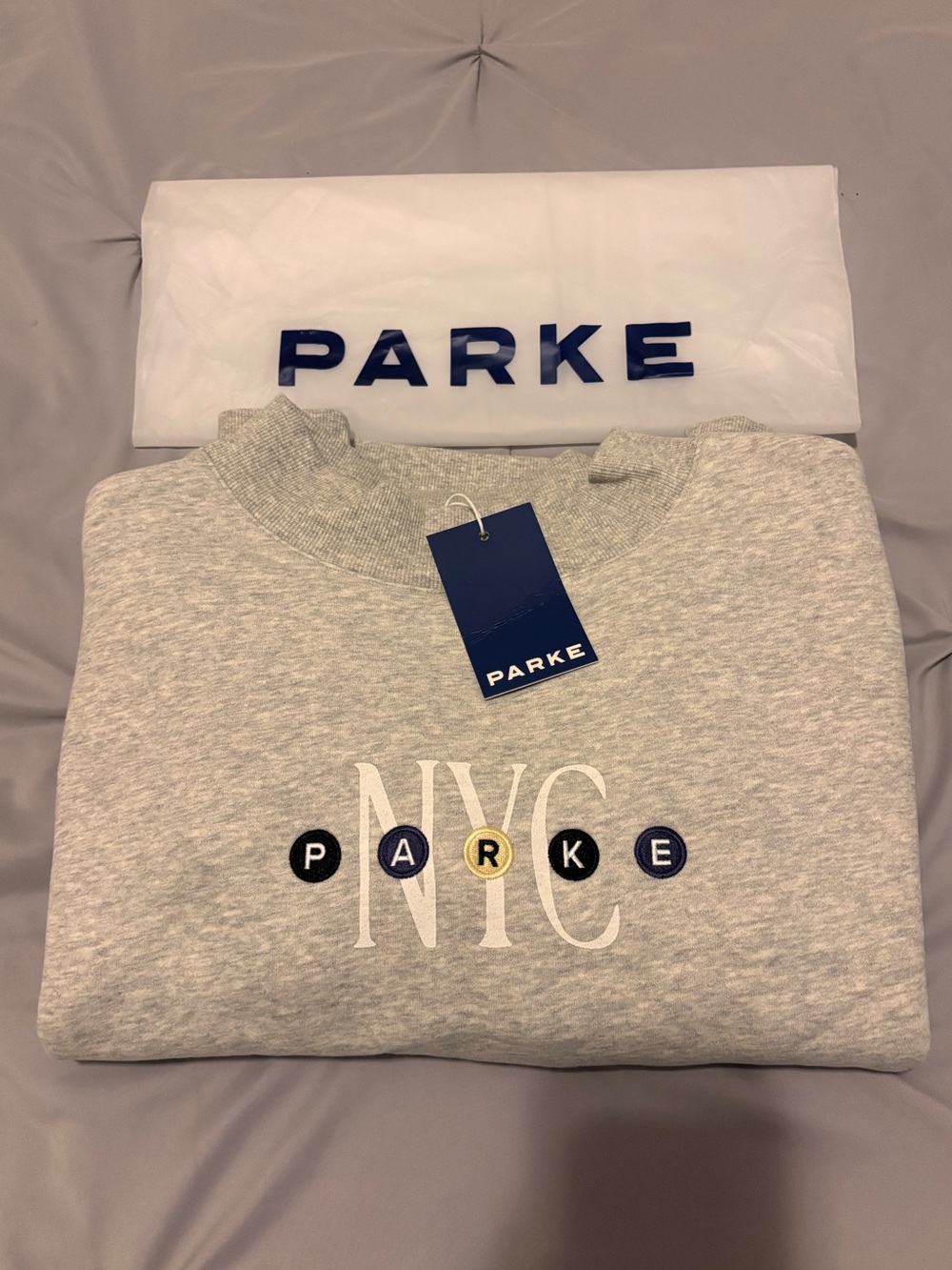 Parke NYC Pop Up Gray Subway Letters NYC Mockneck Sweatshirt S/M NEW 2026